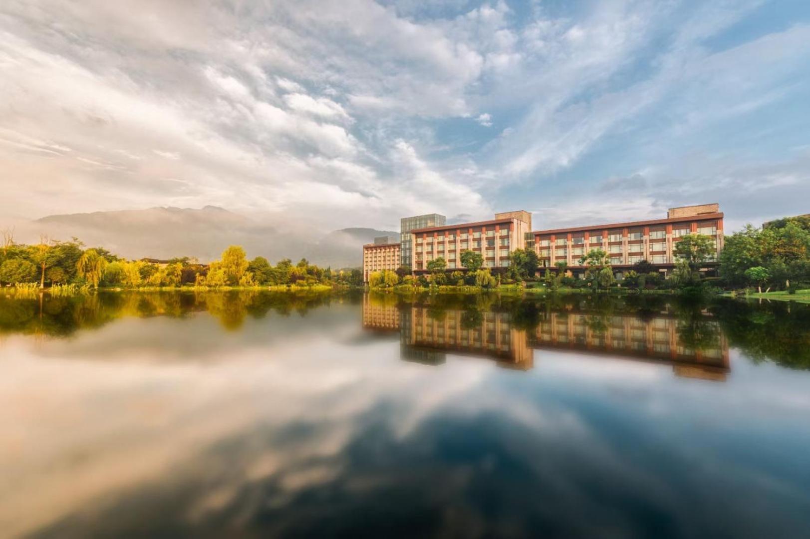 Le Meridien Emei Mountain Resort Emeishan Eksteriør bilde