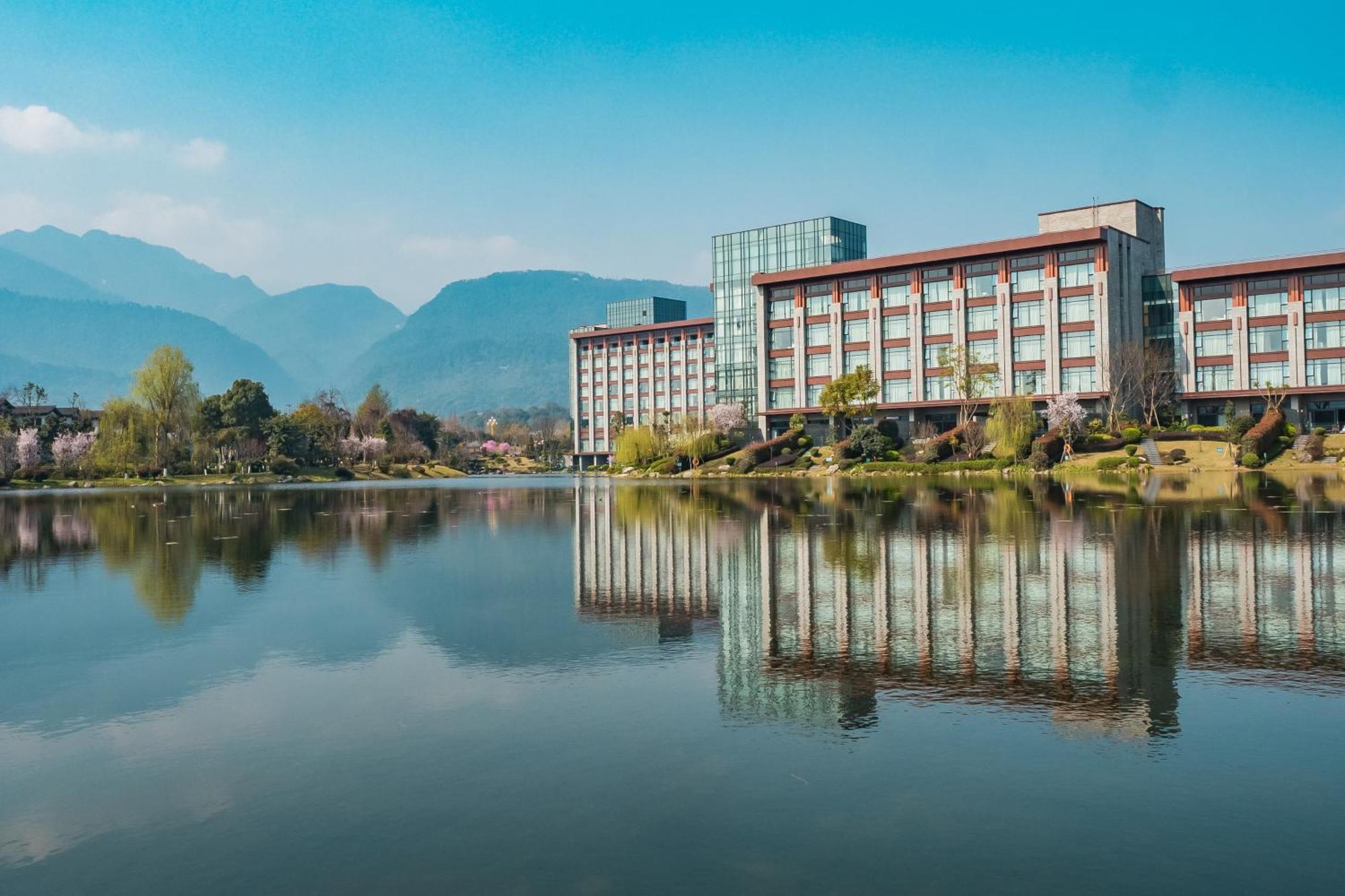 Le Meridien Emei Mountain Resort Emeishan Eksteriør bilde